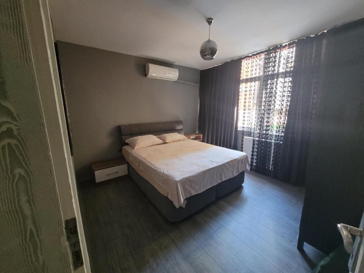 Hayat Apartman Apartamento Esmirna Exterior foto